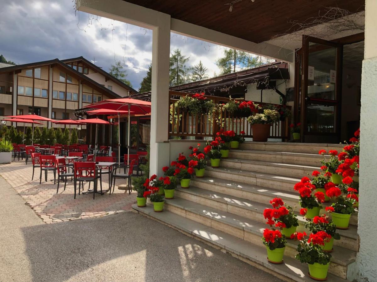 Hotel Kapriol Фольгарида Екстер'єр фото